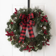 Load image into Gallery viewer, 24&quot; Lighted PVC and PE Blend Wreath
