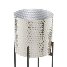 Load image into Gallery viewer, 2 - Piece 100% Iron Pot Planter Set
