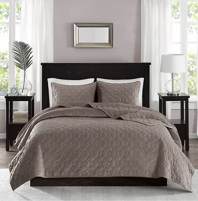 Madison Park Harper Full/Queen Coverlet Set in Taupe 1394CDR