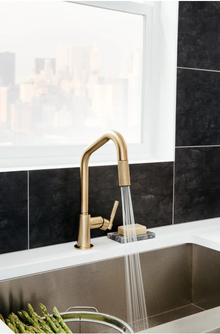 Litze Single Handle Angled Spout Pull Down Kitchen Faucet with Knurled Handle - Limited Lifetime Warranty 540AH