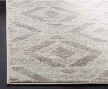 Load image into Gallery viewer, Skyler Ivory/Gray 9 ft. x 12 ft. Geometric Area Rug
