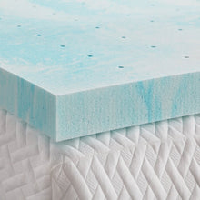 Load image into Gallery viewer, 3&quot; King Gel Memory Foam Mattress Topper
