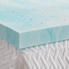 Load image into Gallery viewer, 3&quot; Gel Memory Foam Mattress Topper queen
