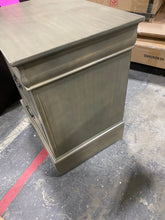 Load image into Gallery viewer, Louis Phillipe 2 - Drawer Nightstand
