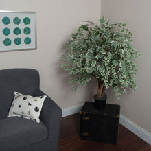 Load image into Gallery viewer, Maple Tree in Pot
