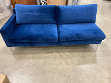 Load image into Gallery viewer, 118.89&quot; Wide Velvet Sofa &amp; Chaise
