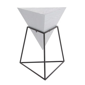 Decmode Modern 24 X 20 Inch Wood and Metal Triangle Accent Table, Gray