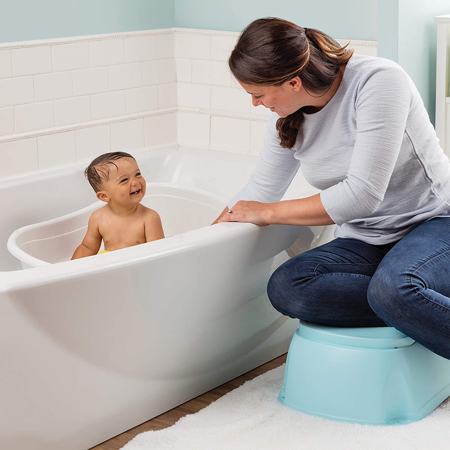 Elevated baby hot sale bathtub