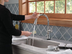 Cassidy Touch Single-Handle Pull-Down Sprayer Kitchen Faucet 1159CDR