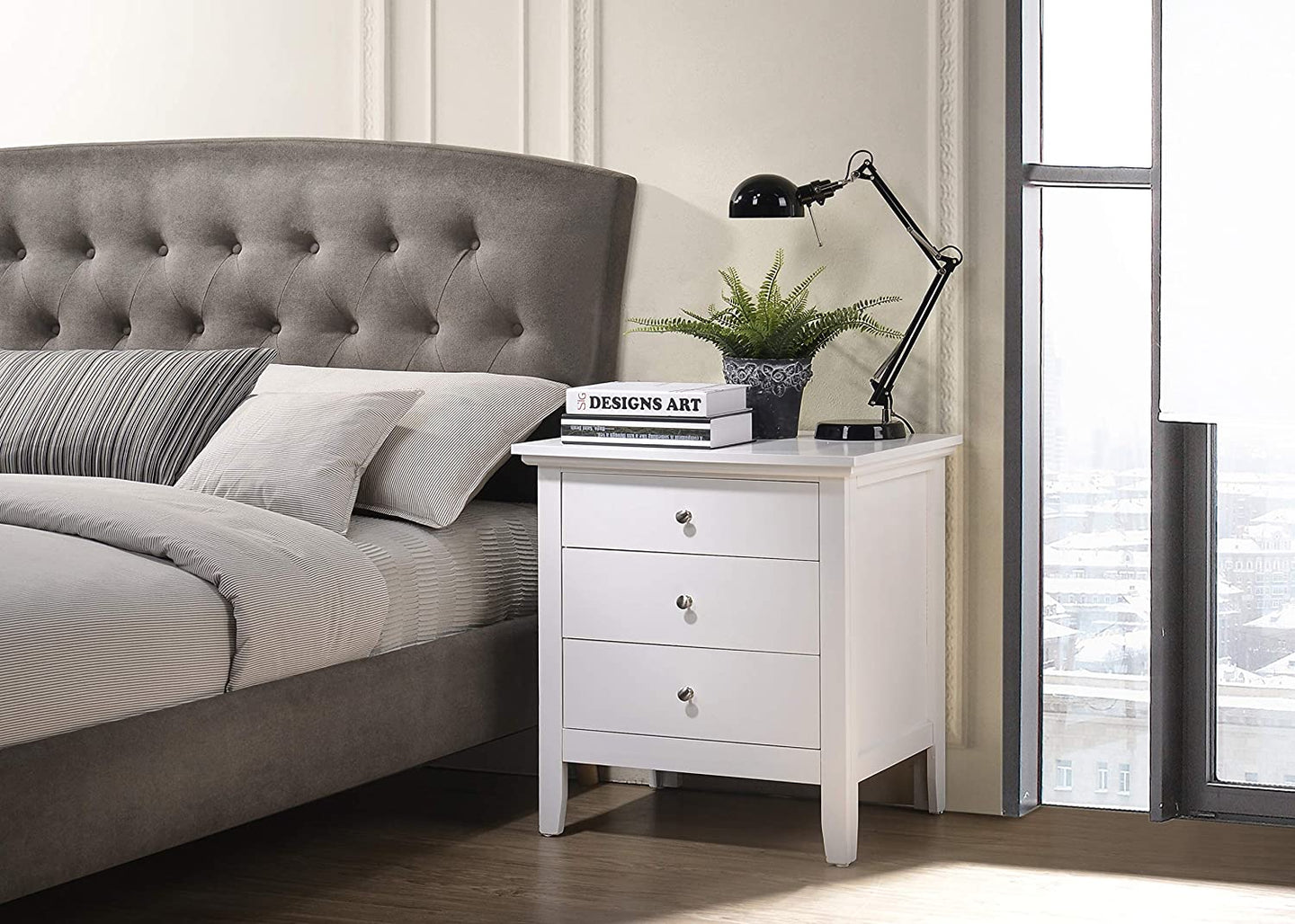 Glory Furniture Hammond Premium Wood 3-Drawer Nightstand for Bedroom Furniture, 26 '' H x 24 '' W x 17 '' D MRM2706