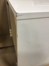 Load image into Gallery viewer, Everhart 23&#39;&#39; Tall 2 - Drawer Nightstand in White
