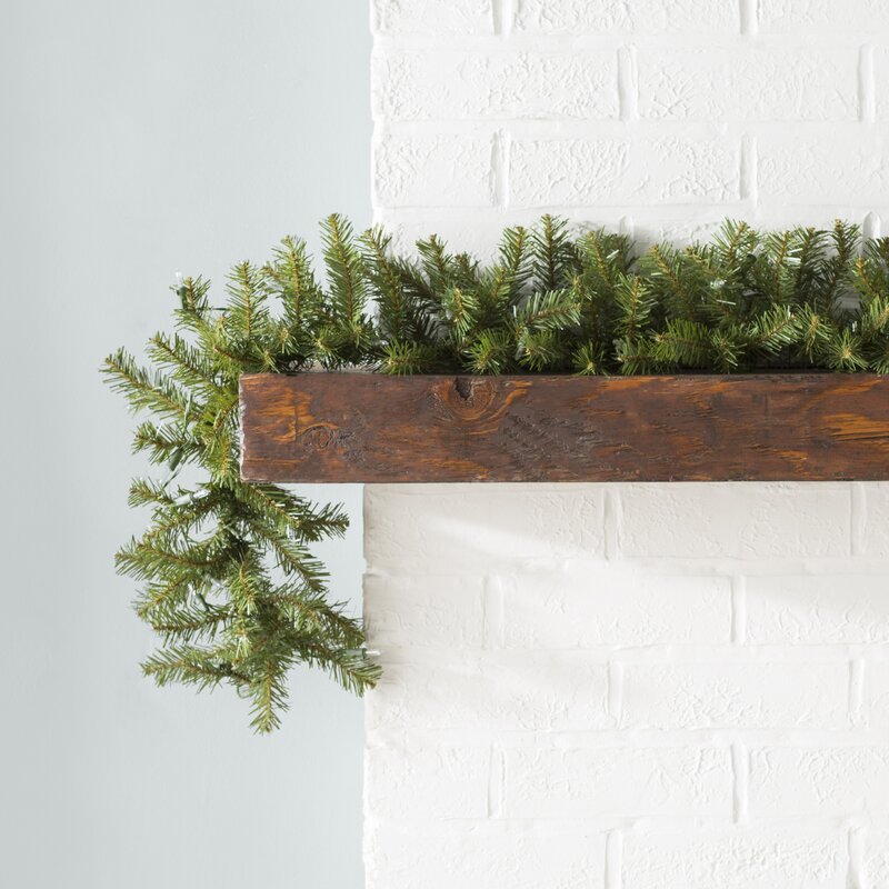 9' Pre-Lit Garland with 50 Lights