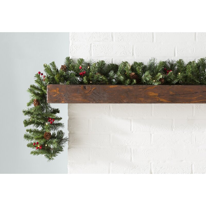 9' Pre-Lit Garland with 50 Lights