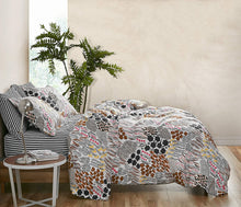 Load image into Gallery viewer, Marimekko Pieni Letto Comforter Set, Queen, Multi, EC1025
