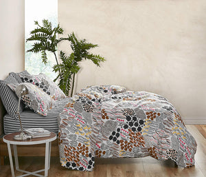Marimekko Pieni Letto Comforter Set, Queen, Multi, EC1025