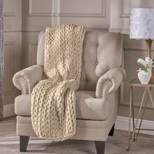 Load image into Gallery viewer, Ivory Aaraya Throw
