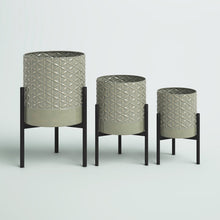 Load image into Gallery viewer, Adelia 3 Piece Metal Pot Planter
