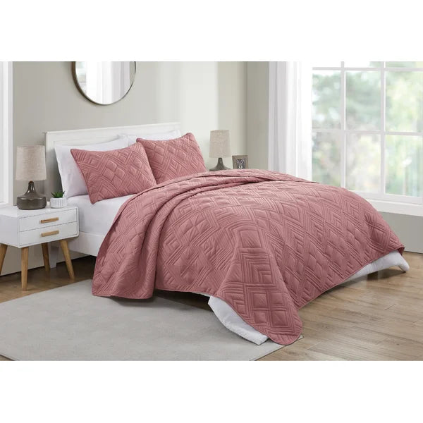 King Quilt + 2 King Shams Mauve Aimable Microfiber 3 Piece Quilt Set