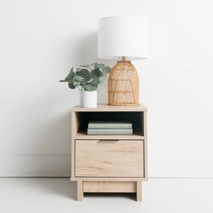 Altie 18.78'' Tall 1 - Drawer Nightstand in Brown