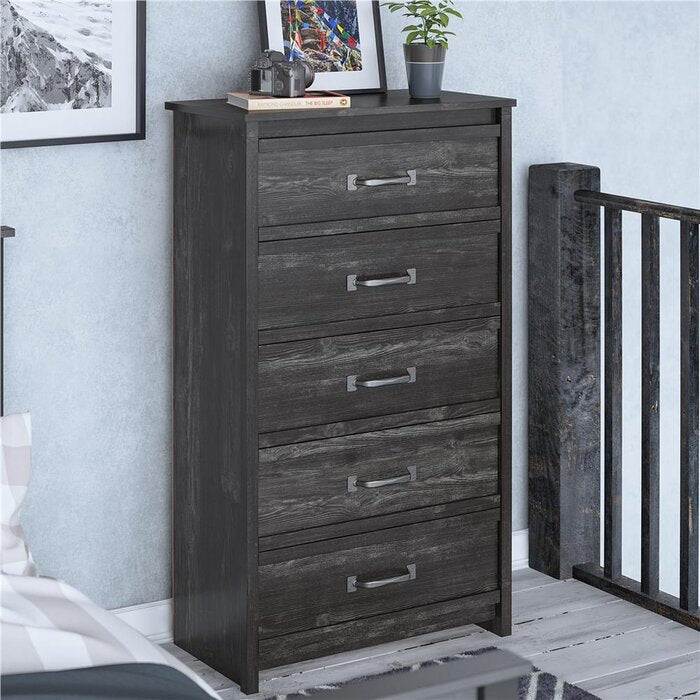 Amariyanna 5 - Drawer Dresser