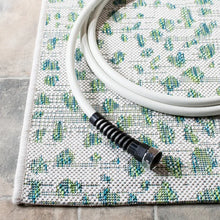 Load image into Gallery viewer, Animal Print Indoor / Outdoor Area Rug in Ivory/Green 2&#39;7&quot; x 5&#39;
