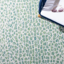 Load image into Gallery viewer, Animal Print Indoor / Outdoor Area Rug in Ivory/Green 2&#39;7&quot; x 5&#39;
