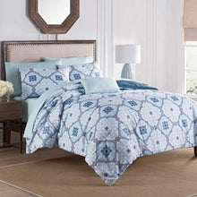 Load image into Gallery viewer, Ankara Reversible TWIN Comforter Set 3699RR
