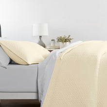 Load image into Gallery viewer, Twin Coverlet + 1 Standard Sham Yellow Antiochos Microfiber Modern &amp; Contemporary Coverlet / Bedspread Set
