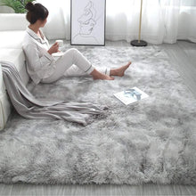 Load image into Gallery viewer, Antonije Shag Area Rug in Gray
