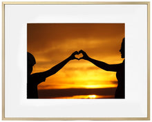 Load image into Gallery viewer, Ariaa Picture Frame 16 x 20 Gold 3189RR
