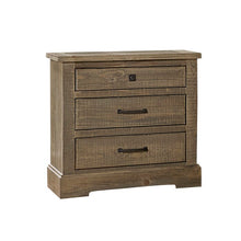 Load image into Gallery viewer, Arthurs 3 Drawer Bachelor&#39;s Chest
