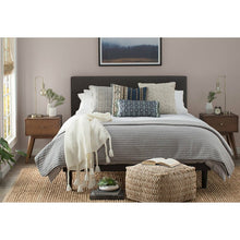 Load image into Gallery viewer, Arviso Metal Box Spring, 9&quot; queen
