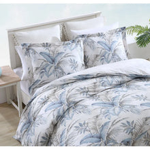 Load image into Gallery viewer, Bakers Bluff Blue/Ivory Standard Cotton 180 TC Reversible 3 Piece Comforter Set full/queen
