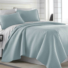 Load image into Gallery viewer, Barron Microfiber Reversible Quilt Set, Full/Queen
