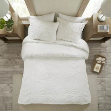 Load image into Gallery viewer, Barron White 100% Cotton Coastal 3 Piece Comforter Set full/queen
