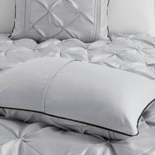 Load image into Gallery viewer, Benjamin Comforter QUEEN Set SB1923
