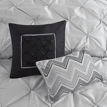 Load image into Gallery viewer, Benjamin Comforter QUEEN Set SB1923
