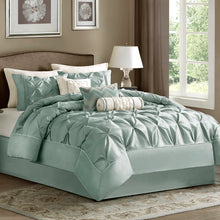 Load image into Gallery viewer, Queen Comforter + 6 Additional Pieces Seafoam Benjamin Comforter Set MRM421
