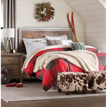 Load image into Gallery viewer, Bester Geometric Handmade Flatweave Cotton Area Rug in Ivory / Black 2&#39;3&quot; x 8&#39;
