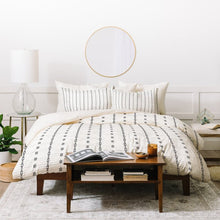 Load image into Gallery viewer, Brindley Duvet Cover Set (ND178)
