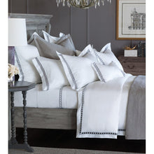 Load image into Gallery viewer, Celine Duvet Cover SUPER KING Set 341AH
