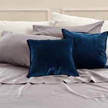 Load image into Gallery viewer, 18&#39;&#39; H x 18&#39;&#39; W x 1.54&#39;&#39; D Sapphire Chadabe Square Velvet Pillow Cover (Set of 2)
