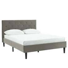 Load image into Gallery viewer, Full Chaska Upholstered Platform Bed Frame - 773CE
