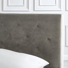 Load image into Gallery viewer, Full Chaska Upholstered Platform Bed Frame - 773CE
