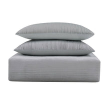 Load image into Gallery viewer, Full/Queen Duvet Cover + 2 Shams Platinum Christian Siriano Crinkle Bedding Duvet Cover Set 240AH
