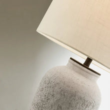 Load image into Gallery viewer, Claudin 25&#39;&#39; Battery Powered Integrated LED Outdoor Table Lamp
