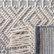 Load image into Gallery viewer, Cleveland Southwestern Handmade Flatweave Wool Area Rug in Ivory/Gray, Runner 2&#39;3&quot; x 6&#39;
