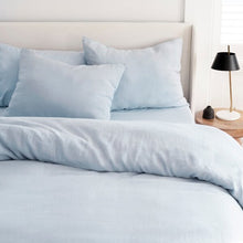 Load image into Gallery viewer, Cogbill Linen Modern &amp; Contemporary 3 Piece Duvet Cover Set
