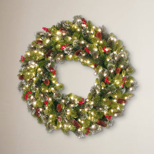 30" H x 30" W x 4" D Crestwood 30"/36" Lighted Wreath OG525