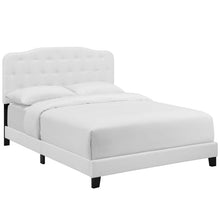 Load image into Gallery viewer, Full White Crum Tufted Upholstered Low Profile Standard Bed MRM3597OB
